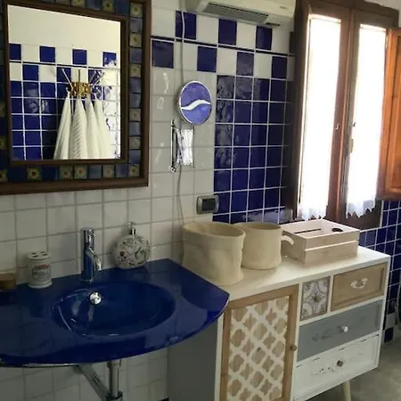 Roby's Nest ヴィラ Maracalagonis