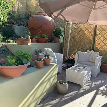 ヴィラ Roby's Nest Maracalagonis